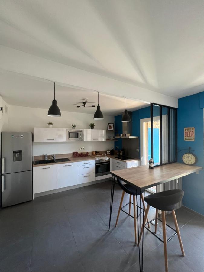 Superbe Appartement Centre Ville Nîmes Exterior photo