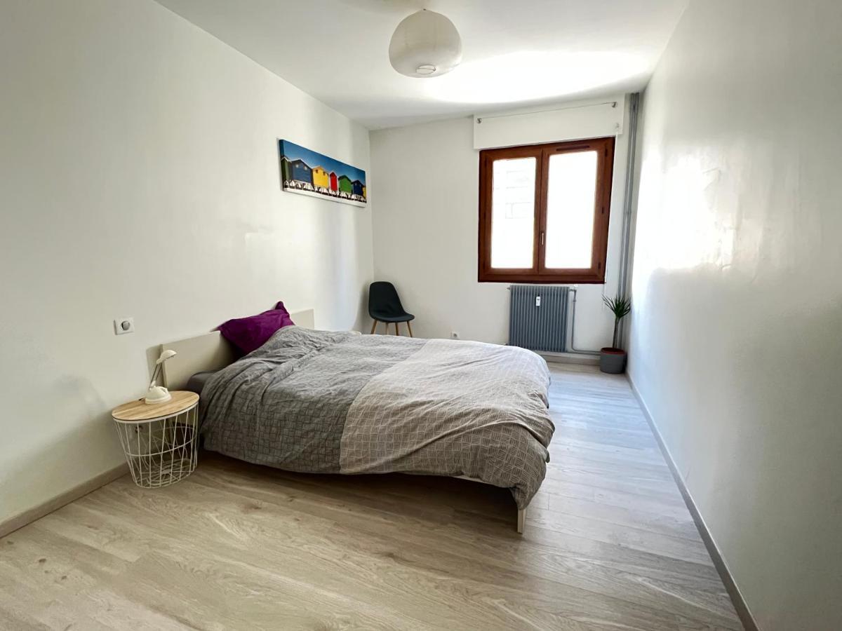 Superbe Appartement Centre Ville Nîmes Exterior photo